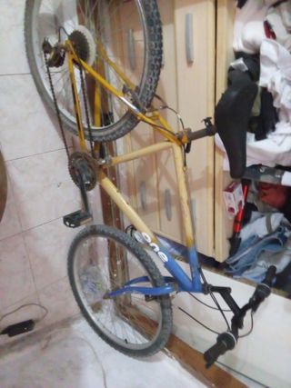 Bicicleta montaña usada