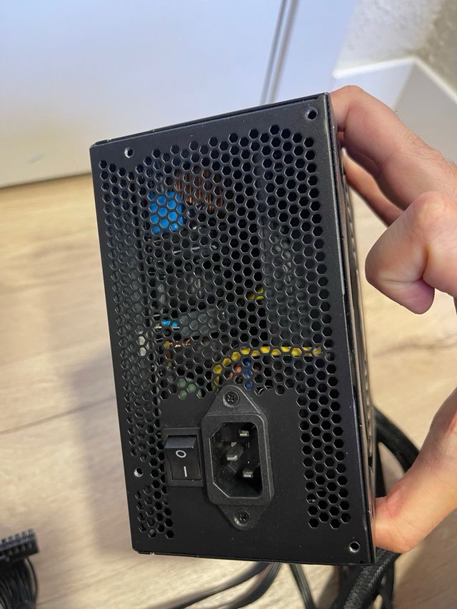 Corsair TX850M - Fuente alimentación 850W Modular