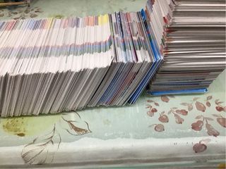 oferton 300 cartas de Adrenalyn XL 24/25 por solo