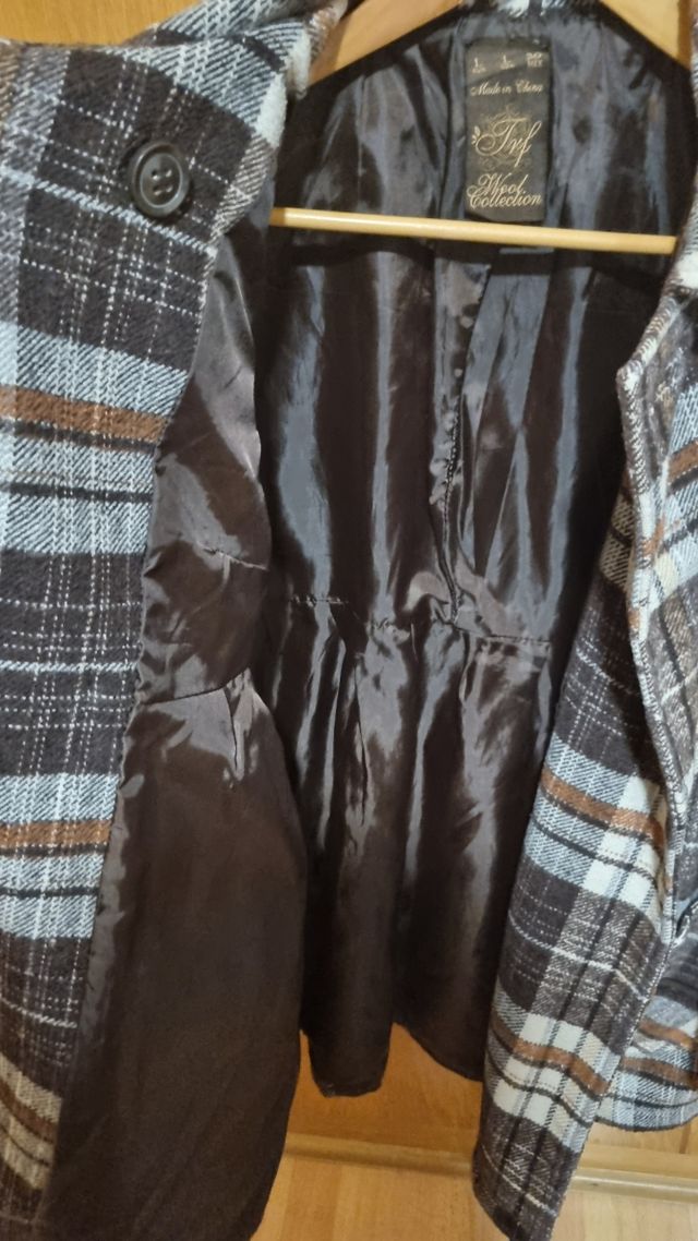 Abrigo cuadros marrón-blanco