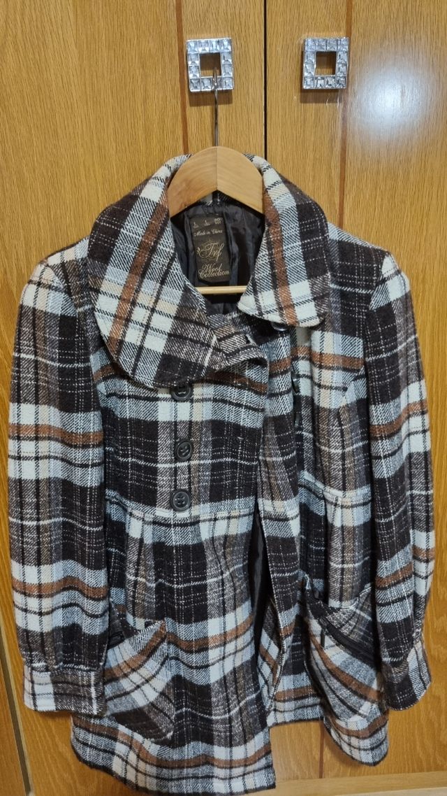 Abrigo cuadros marrón-blanco