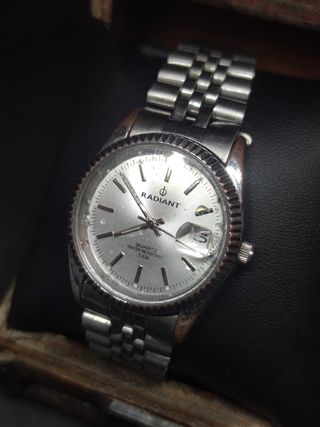 Reloj de pulsera Radiant New Date
