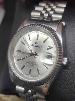 Reloj de pulsera Radiant New Date
