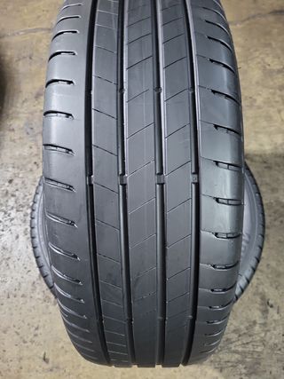 Neumáticos  225/65/17 Bridgestone 