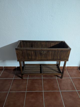 Jardinera madera marrón