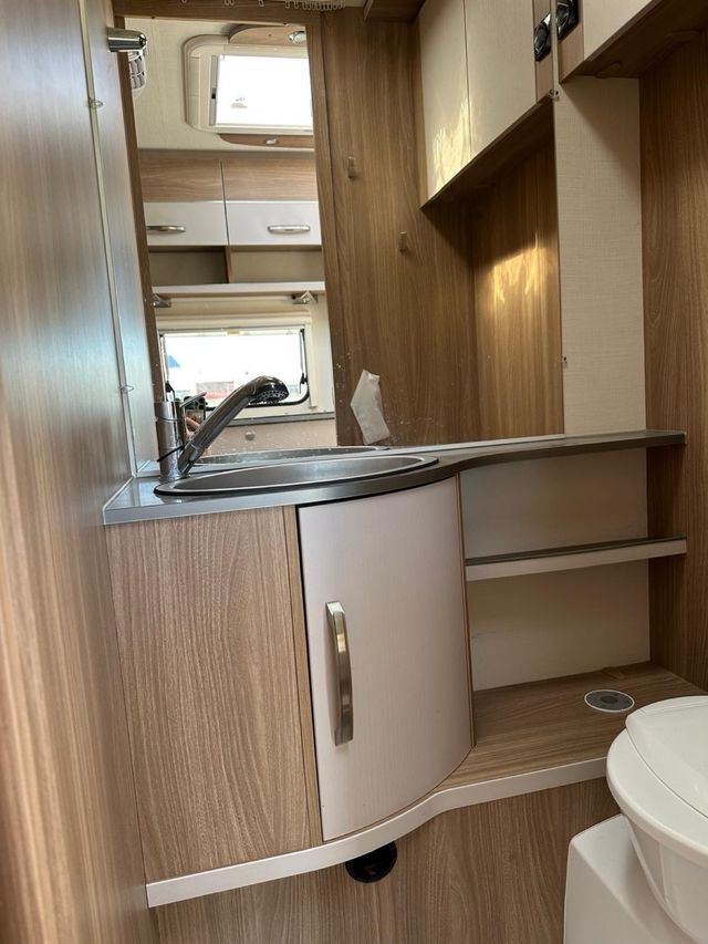 Caravana burstner D77694 Kehl.