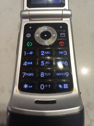 Motorola Razr - Teléfono móvil