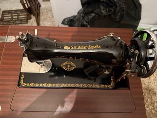 Máquina coser Alfa vintage