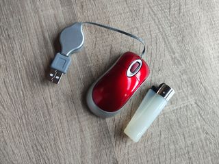 Mini Ratón óptico retráctil rojo, nuevo 