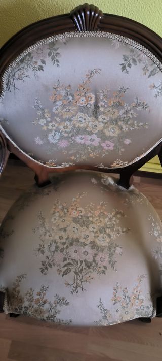 Butaca estilo barroco tapizada