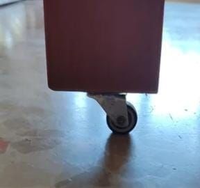 Mesa extensible madera maciza color cerezo