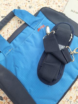 Maletín para portátil de 10,1"