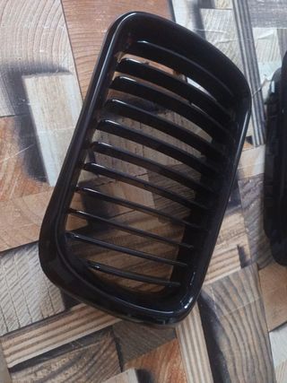 Rejillas BMW e36 - Negro