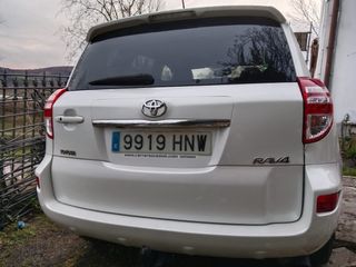 Toyota RAV4 2013