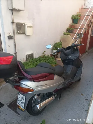 Suzuki Burgman 250cc