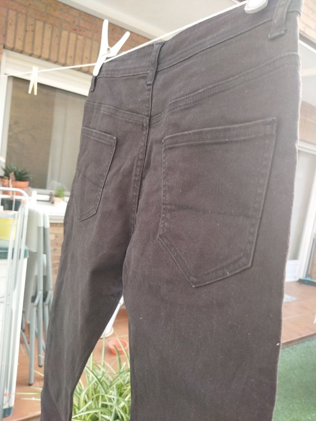 Pantalón Vaquero Negro