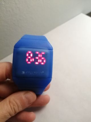 Orologio LED Amazirc blu