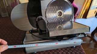 Affettatrice 100W - Ottime condizioni