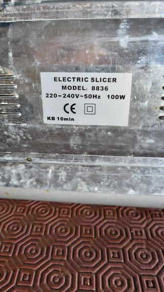 Affettatrice 100W - Ottime condizioni