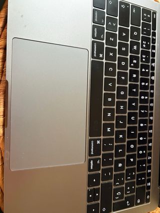 MacBook Pro 17' Apple Plata
