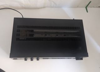 REVISADO Amplificador Sherwood AI-2210