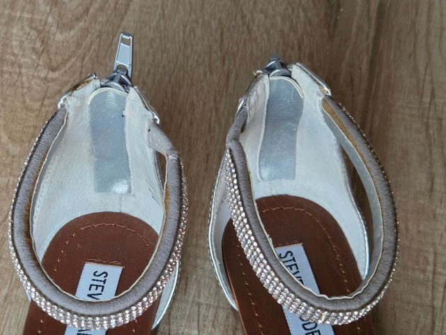 Sandalias Steve Madden brillantes, talla 36