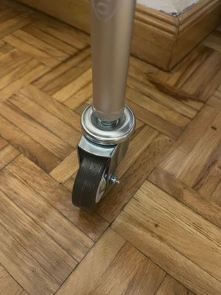 Silla WC inodoro plegable y ruedas.