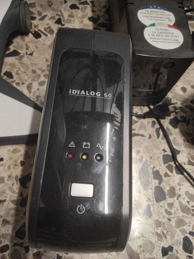 iDialog 60 - Gruppo di continuità UPS riello