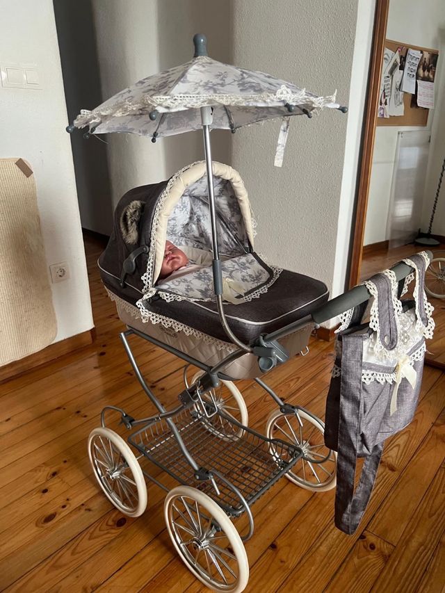 Silleta bebé - capazo juguete