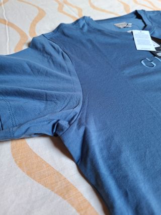 Camiseta Guess