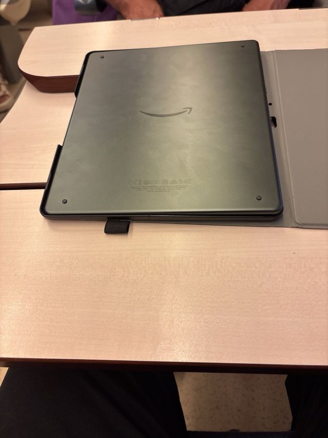 Tablet Kindle Negra model no C4A6T4