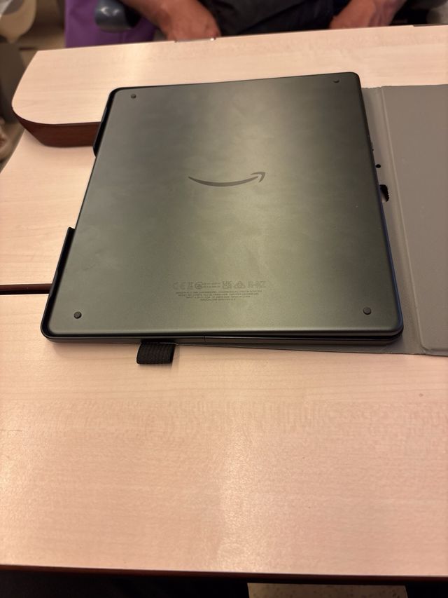 Tablet Kindle Negra model no C4A6T4