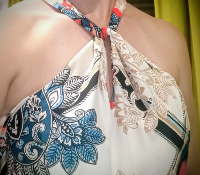 Vestido cóctel estampado