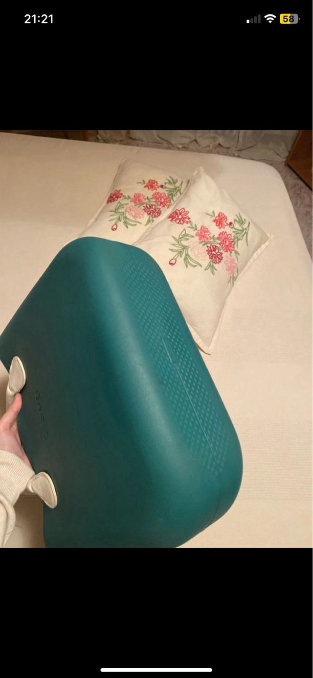 O bag - borsa teal e bianca