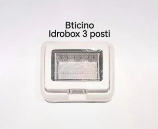 Placca 3 moduli Bticino Idrobox LivingLight IP55
