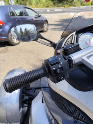 Triker Bombardier Can-Am Spyder RS 990