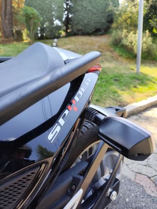 Triker Bombardier Can-Am Spyder RS 990