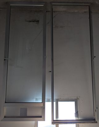 Puerta de aluminio 