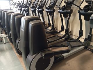 10 scarpe da ginnastica ellittiche Life Fitness