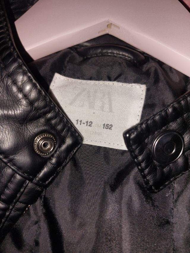 Cazadora tipo polipiel Zara niño 11-12