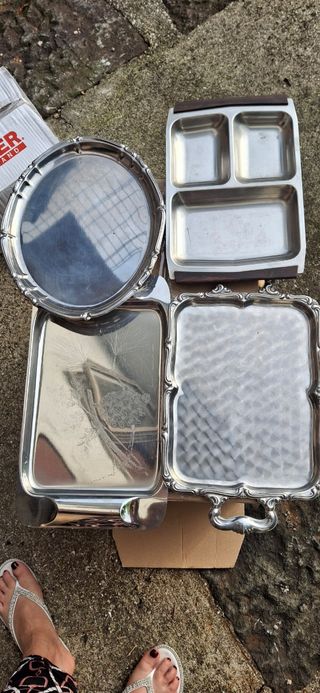 Set 4 vassoi acciaio inox vintage 3 cad ne ho altr