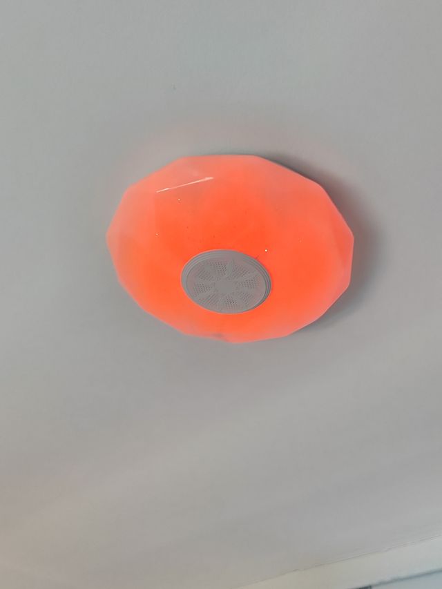 Lampara techo Bluetooth blanca