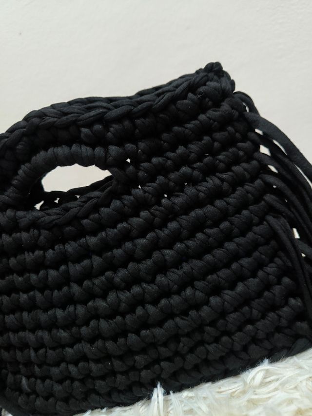 Borsetta uncinetto nera