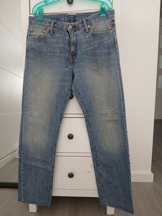 Vaqueros Levi's 504