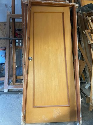 Puerta madera con cerco (10)