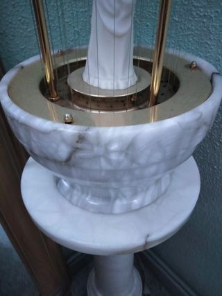 Lámpara fuente de alabastro