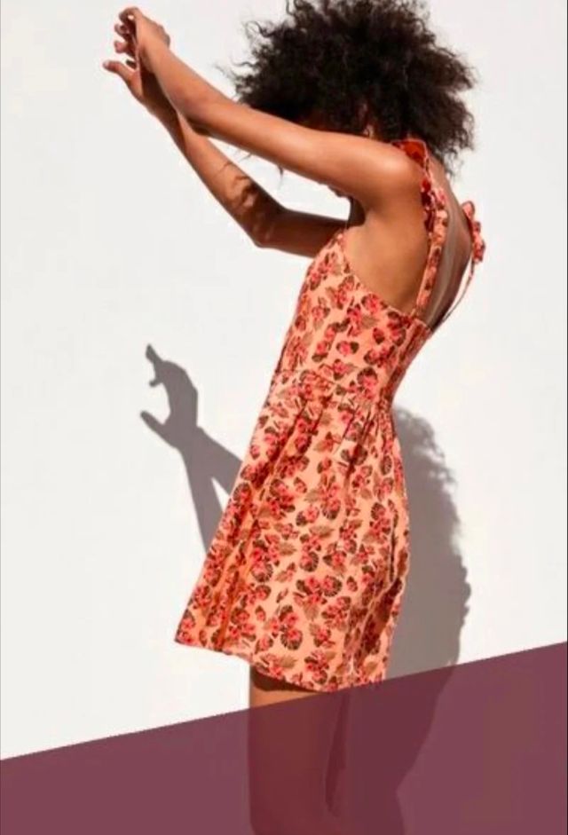 Vestido Zara estampado flores XS