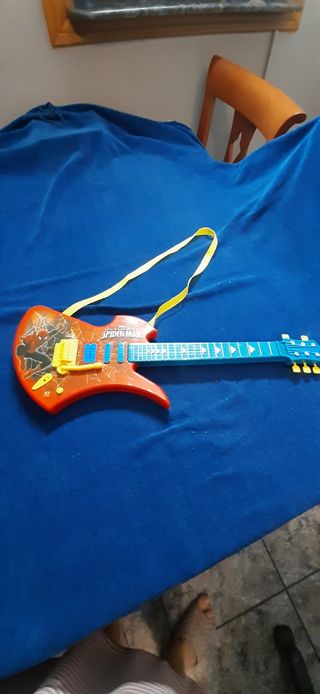 Guitarra Spiderman con Sonidos
