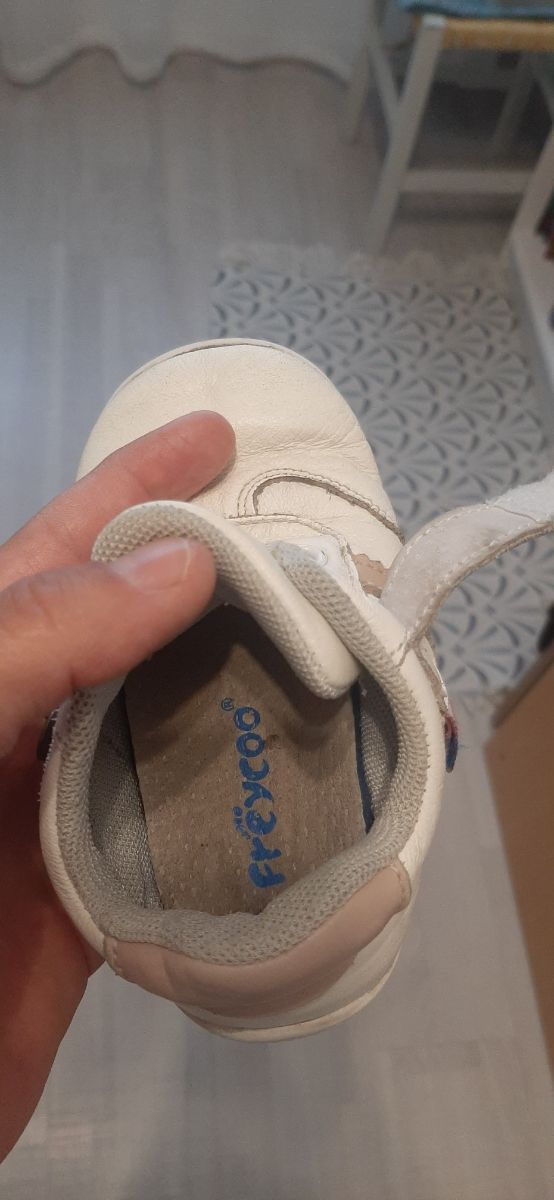 Zapatillas Freycco bebé blancas