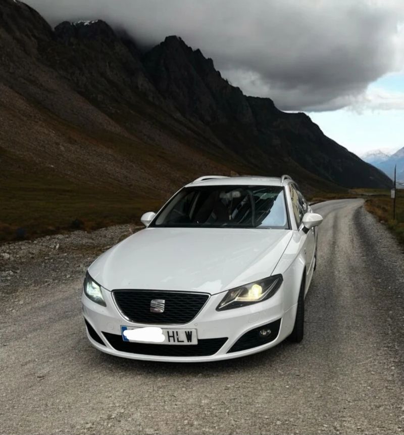 SEAT Exeo 2012 - foto 1